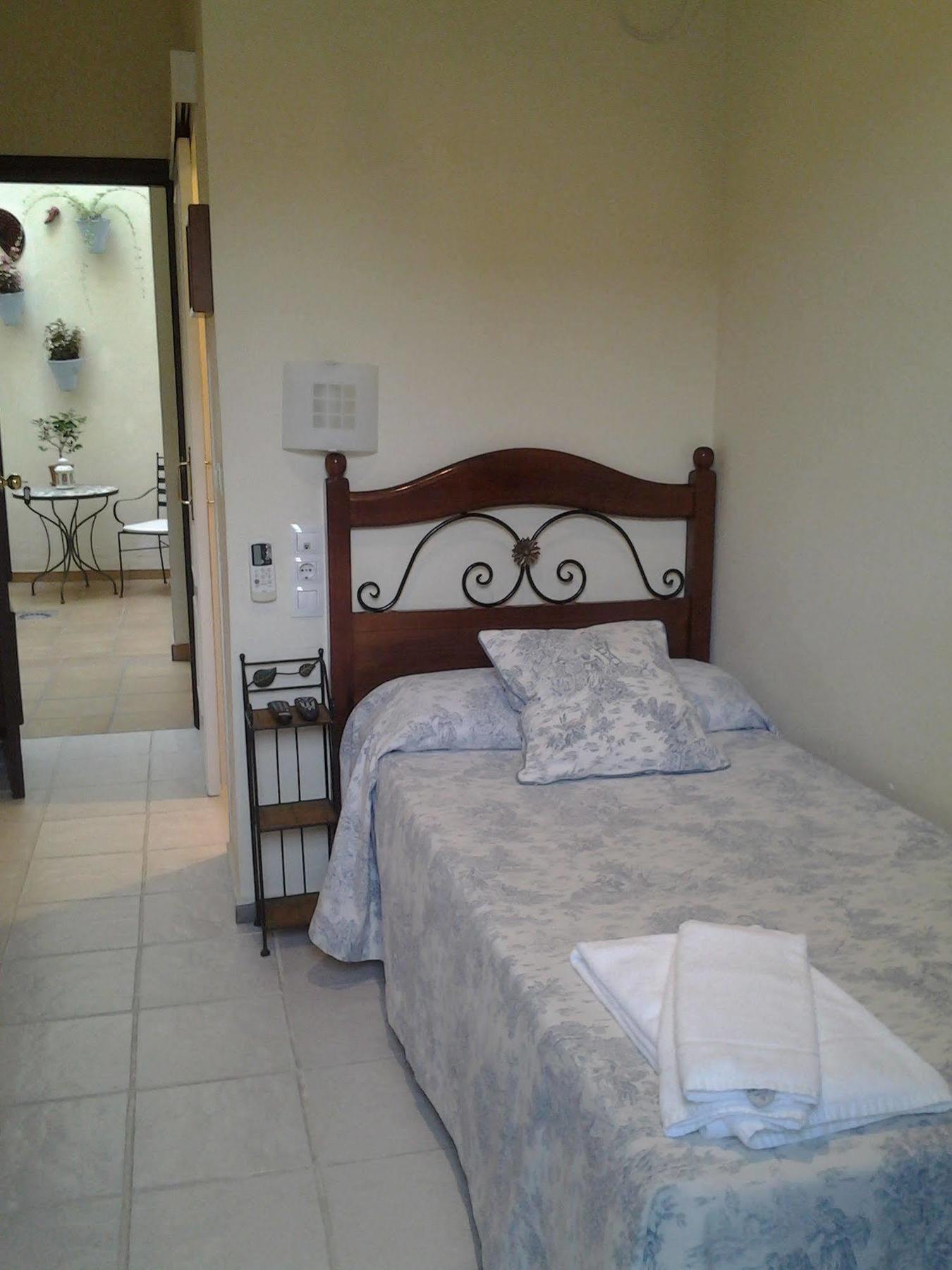 Hostal Azahar Kordoba Zewnętrze zdjęcie