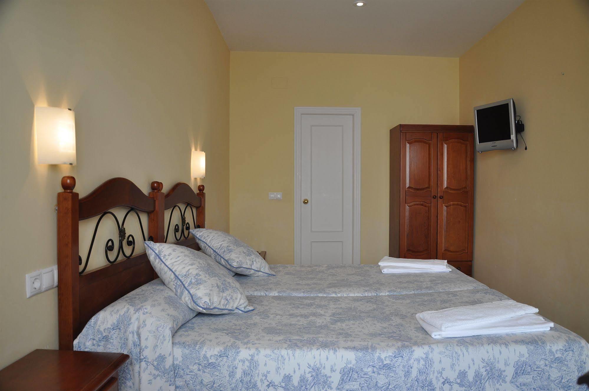 Hostal Azahar Kordoba Zewnętrze zdjęcie