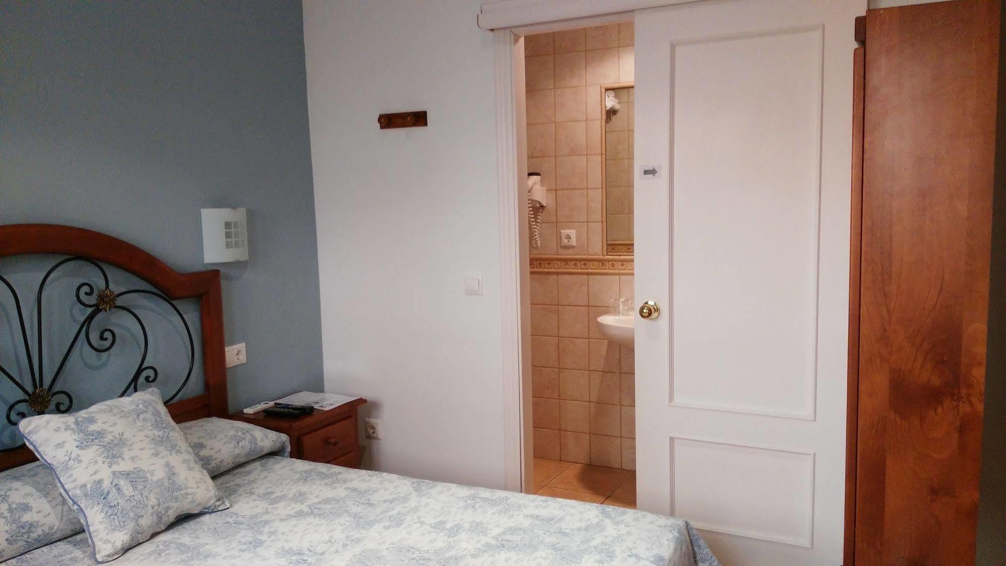 Hostal Azahar Kordoba Zewnętrze zdjęcie